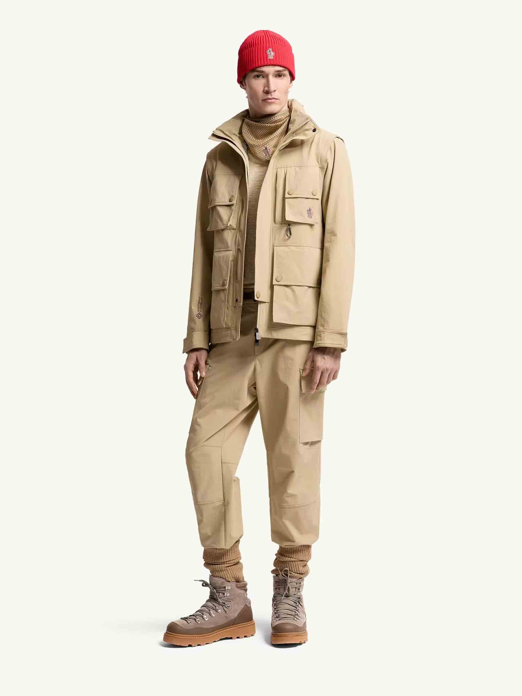 Moncler Grenoble Hombre Barcelona Chaqueta Lione Capucha color Beige sku 502-001677 01 - Foto 2