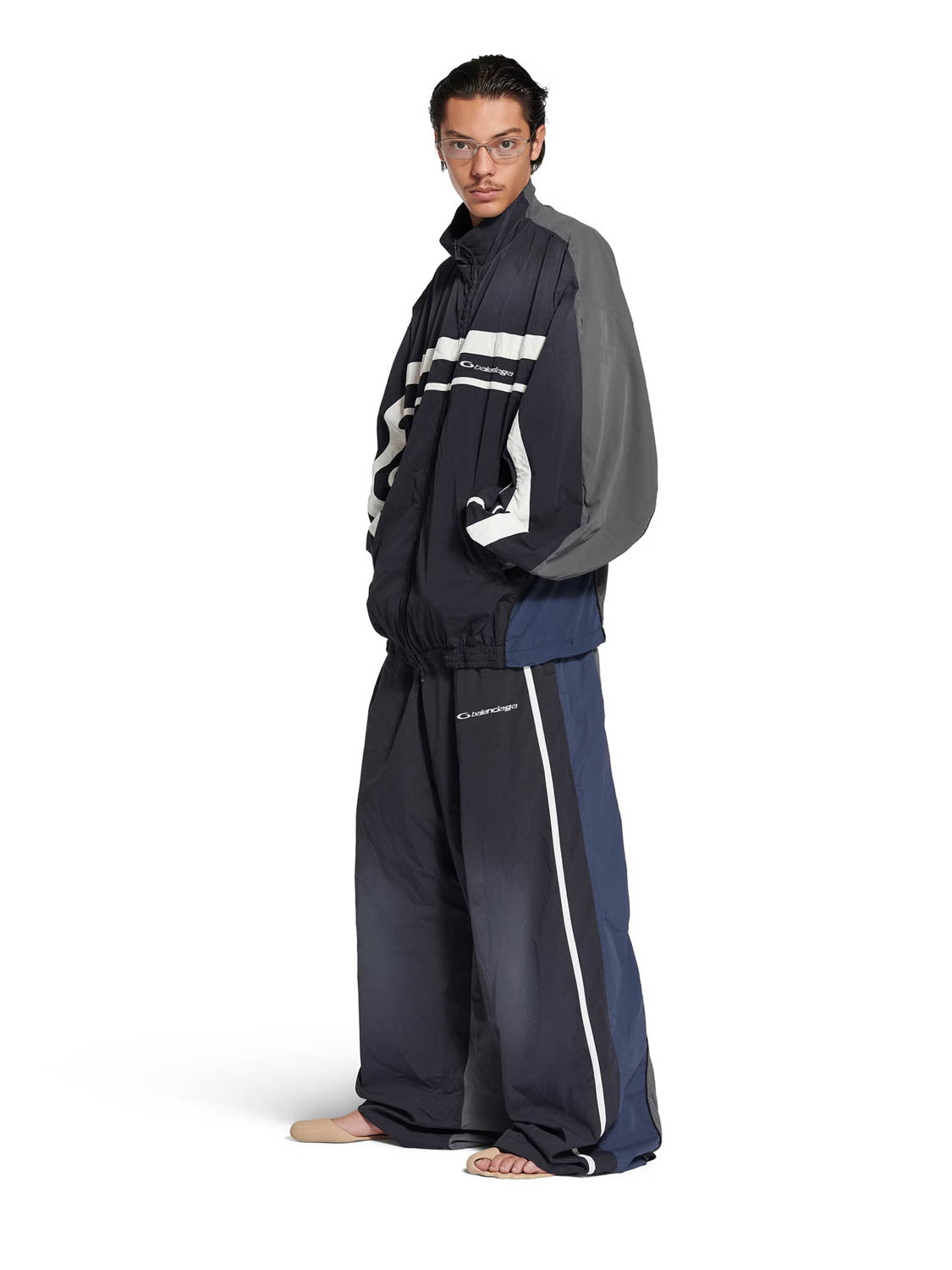 Balenciaga Hombre Barcelona Chaqueta Deportiva 50/50 color Negro sku 512-002577 01 - Foto 2