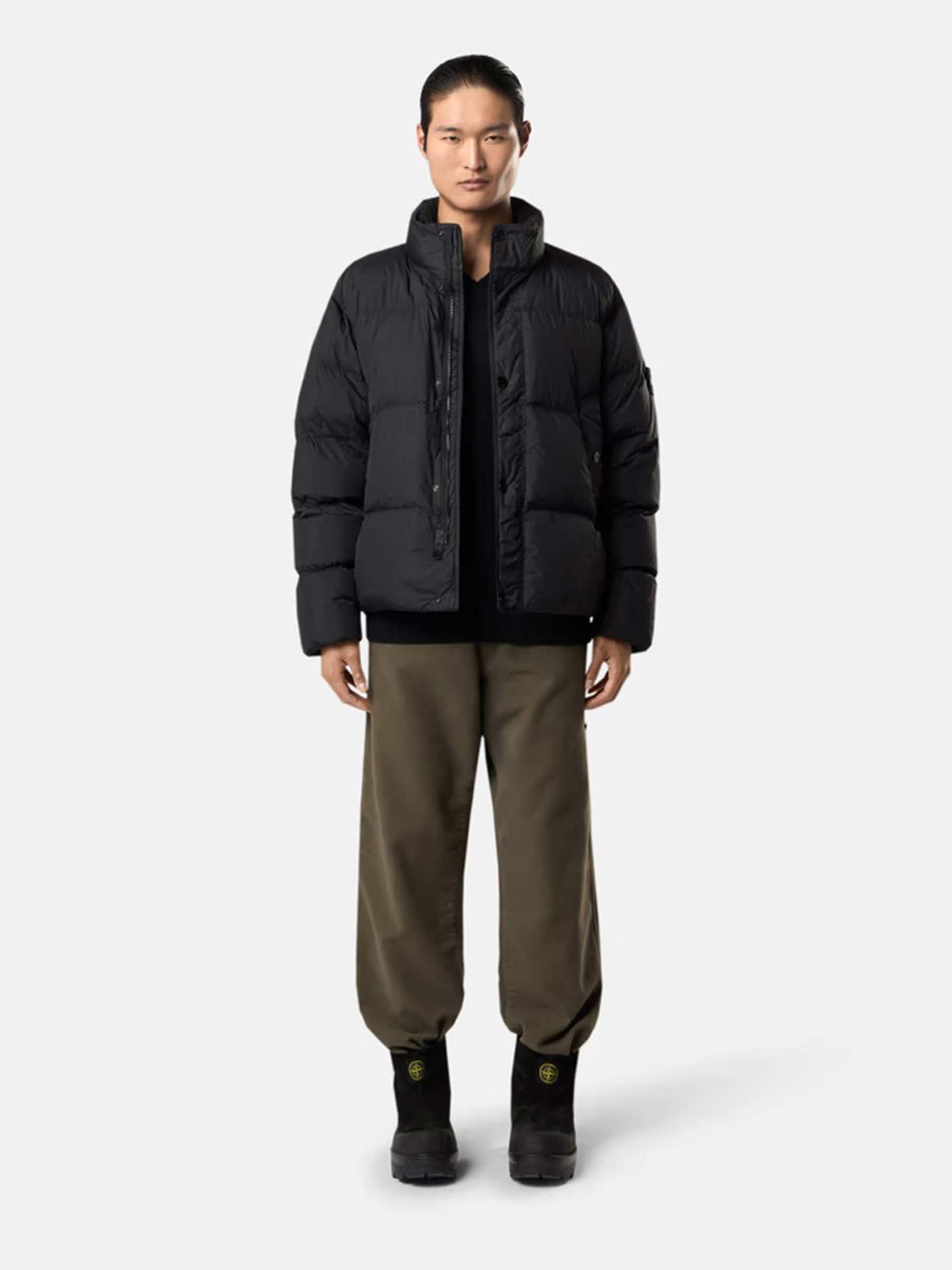 Stone Island Hombre Barcelona Plumífero Crinkle Reps color Negro sku 512-002603 01 - Foto 2