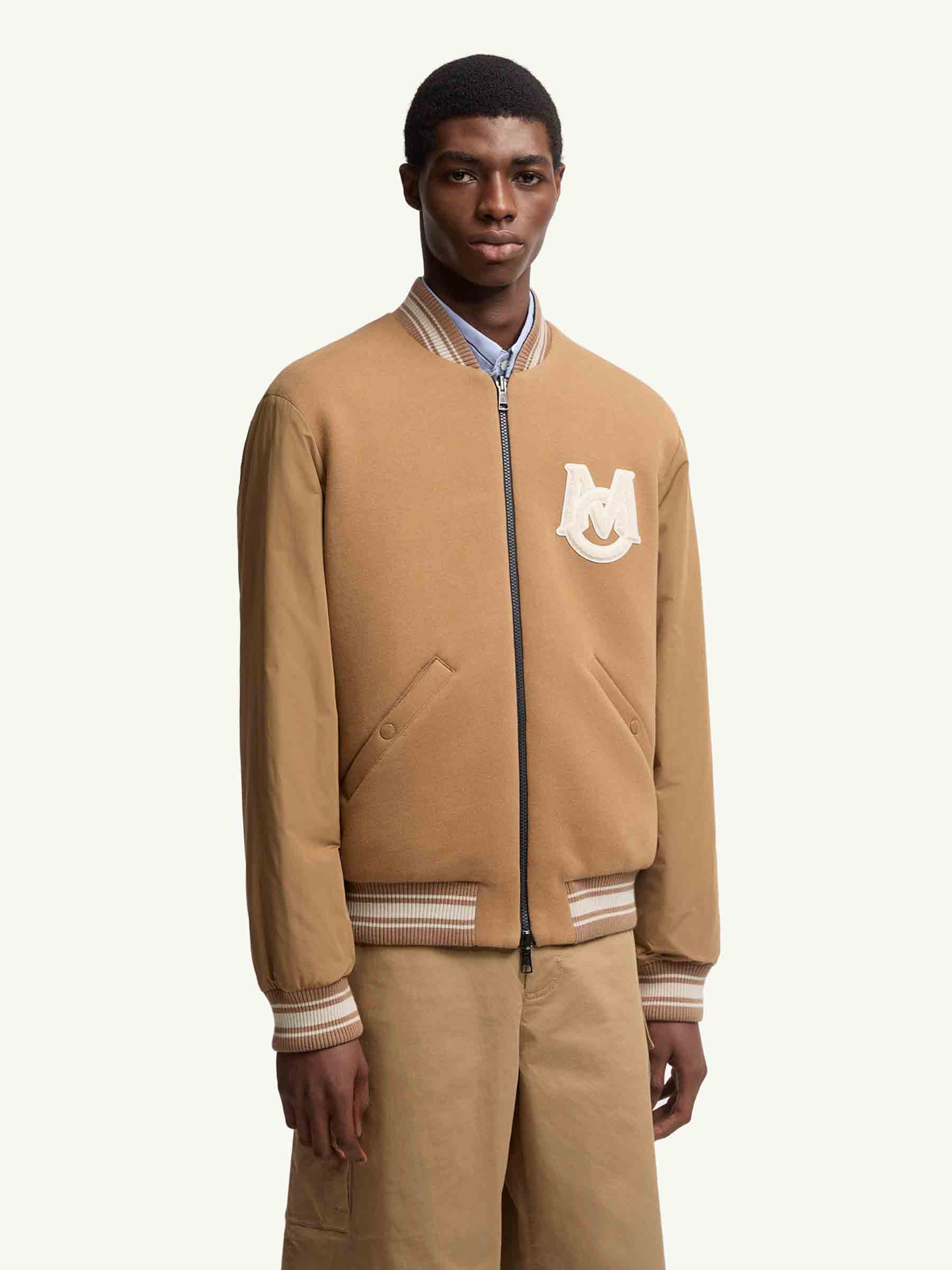Moncler Hombre Barcelona Plumífero Reversible Vennes color Camel sku 512-002630 01 - Foto 2