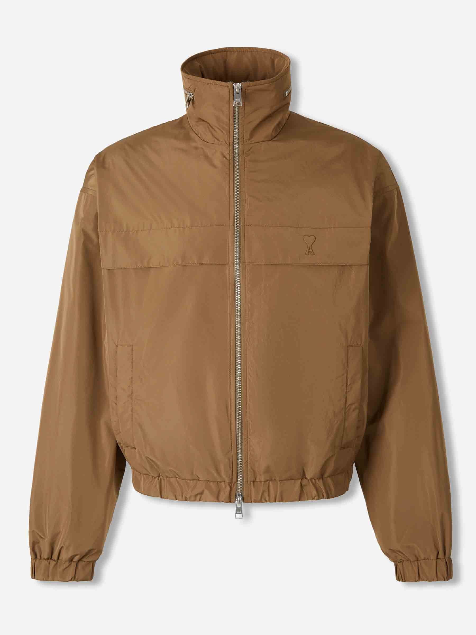 Ami Paris Hombre Barcelona Chaqueta Técnica Logo color Camel sku 512-002635 02 - Foto 1
