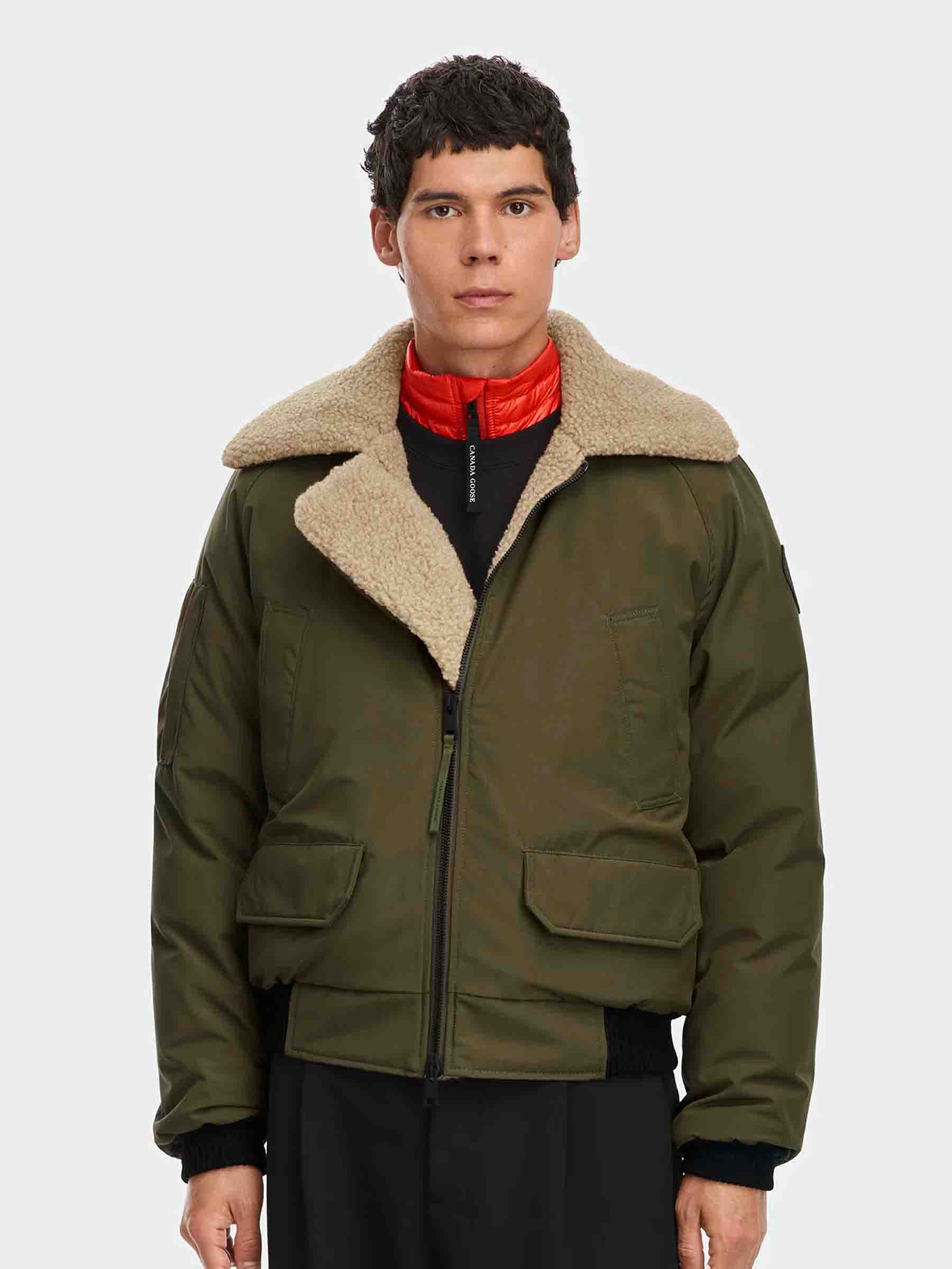 Canada Goose Hombre Barcelona Chaqueta Bomber Chilliwack color Verde Militar sku 512-002700 01 - Foto 2