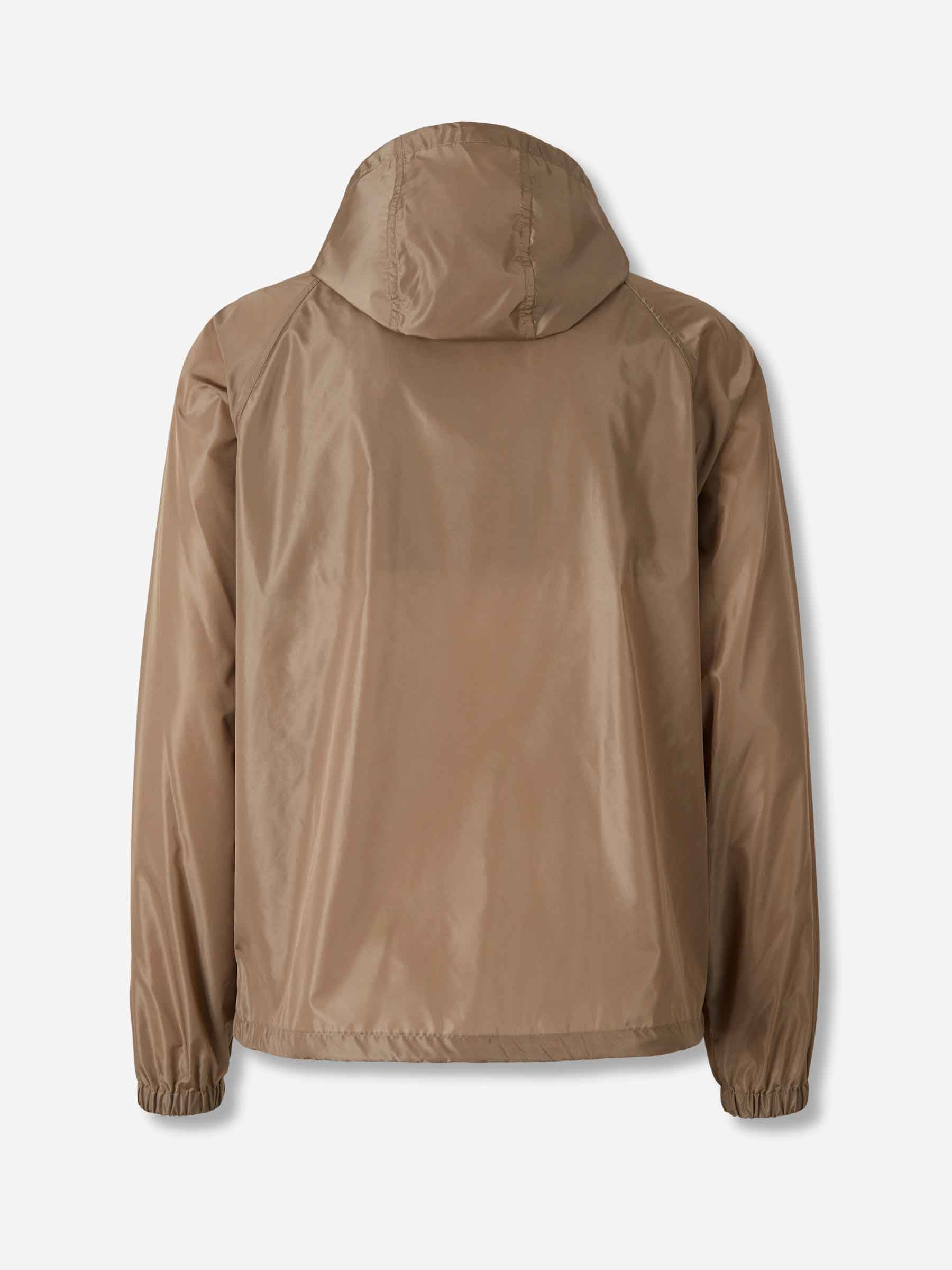 Burberry Hombre Barcelona Chaqueta Técnica Cortavientos color Camel sku 512-002729 01 - Foto 2