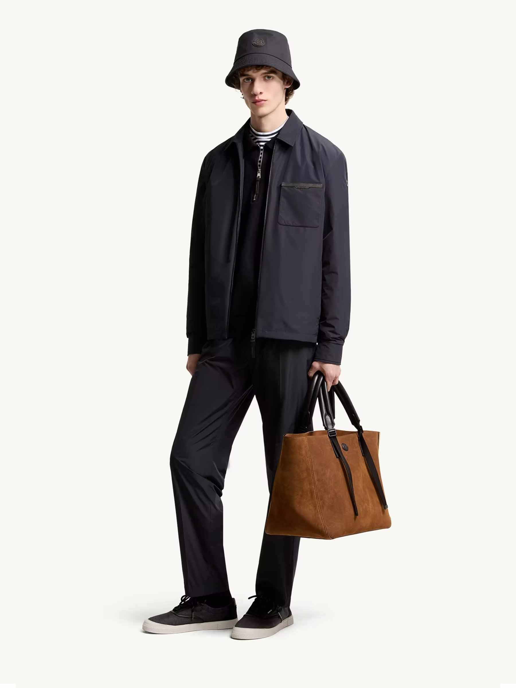 Moncler Hombre Barcelona Chaqueta Técncia Tollymore color Azul Noche sku 512-002799 01 - Foto 2