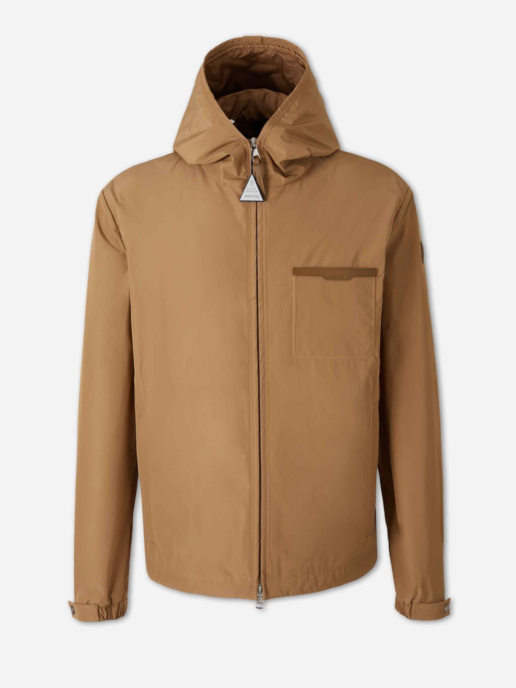 Moncler Hombre Barcelona Chaqueta Técnica Gascoyne color Camel sku 512-002808 01 - Foto 1