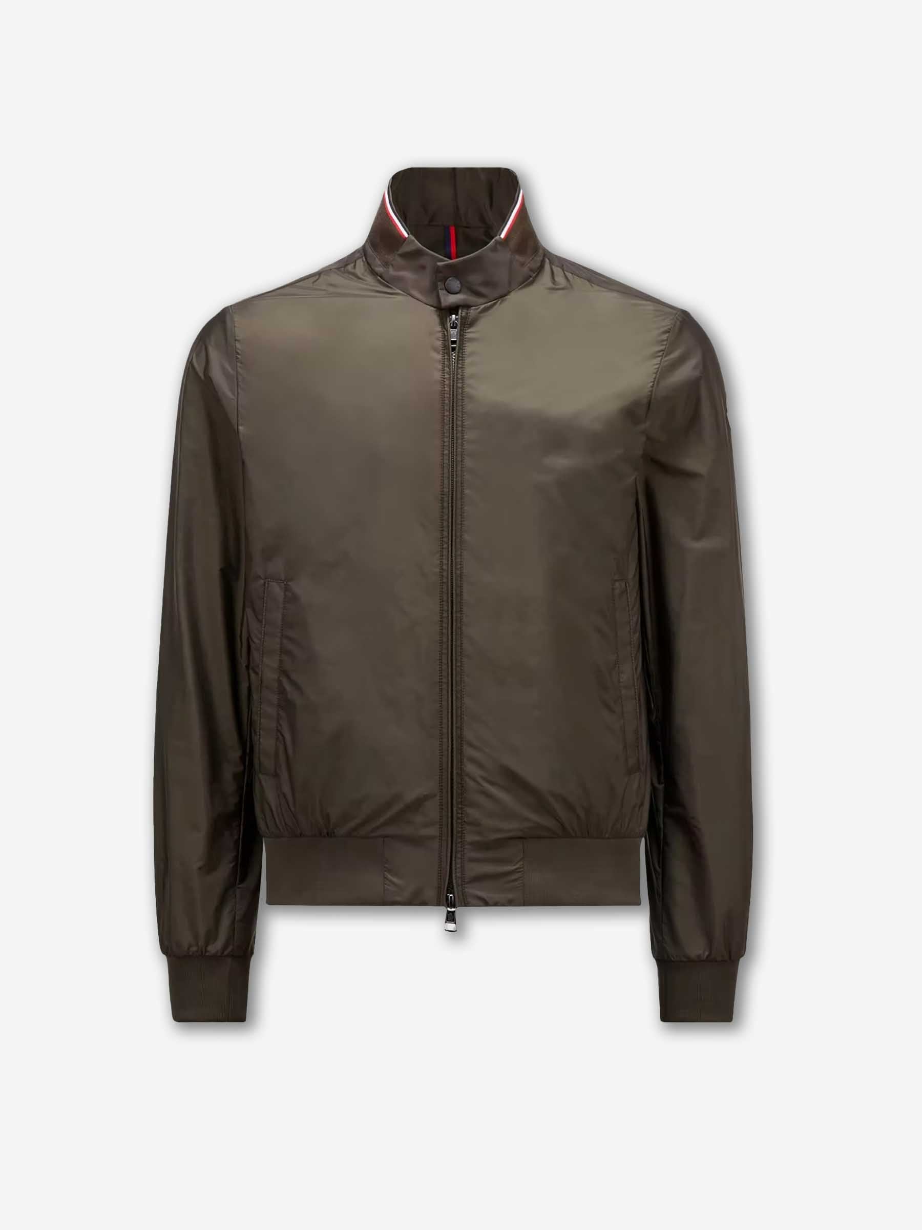 Moncler Hombre Barcelona Chaqueta Técnica Reppe color Verde Militar sku 512-002811 01 - Foto 1