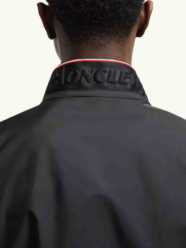 Moncler Hombre Barcelona Chaqueta Técnica Reppe color Negro sku 512-002811 02 - Foto 4