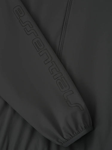 Fear of God Essentials Hombre Barcelona Chaqueta Técnica Deportiva color Gris Antracita sku 512-002860 01 - Foto 4