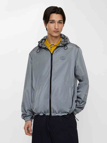 Burberry Hombre Barcelona Chaqueta Técnica Reversible color Azul Celeste sku 512-002867 01 - Foto 4