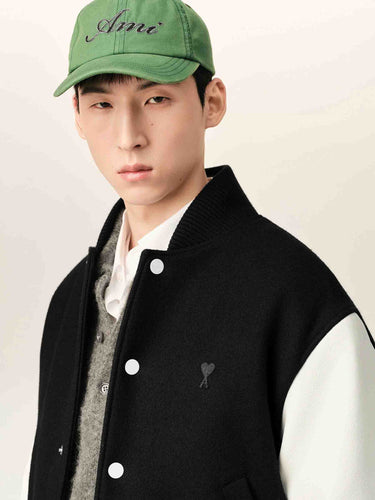 Ami Paris Hombre Barcelona Bomber Teddy Lana color Blanco Y Negro sku 512-002899 01 - Foto 4