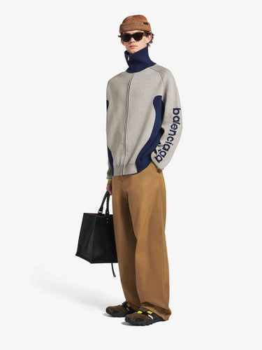 Balenciaga Hombre Barcelona Cárdigan Punto Cremallera color Gris sku 512-002929 01 - Foto 2