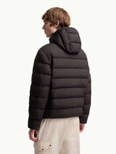 Moncler Hombre Barcelona Plumífero Corto Arajoki color Negro sku 512-002952 01 - Foto 4