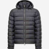 Moncler Hombre Barcelona Plumífero Corto Arneb color Negro sku 512-002957 03 - Foto 1