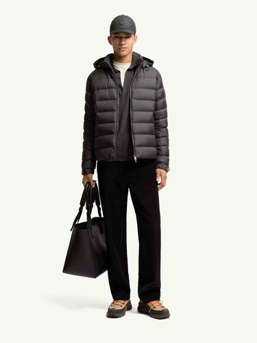 Moncler Hombre Barcelona Plumífero Corto Arneb color Negro sku 512-002957 03 - Foto 2