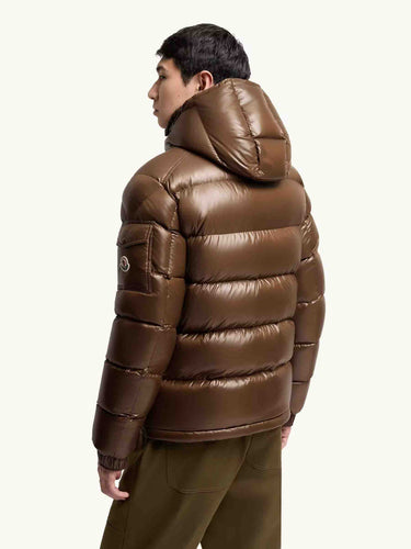 Moncler Hombre Barcelona Plumífero Corto Maya color Caramelo sku 512-002960 01 - Foto 3