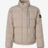 Stone Island Hombre Barcelona Plumífero Corto Logo color Camel sku 512-003009 01 - Foto 1