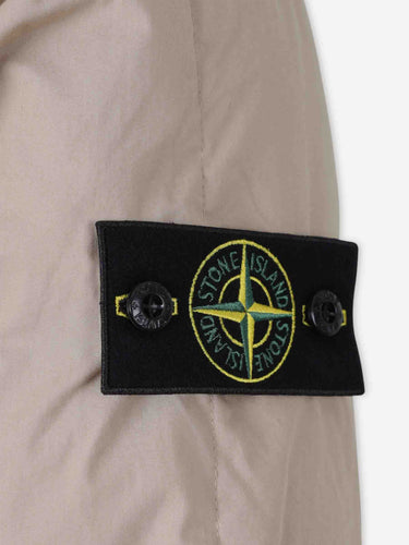 Stone Island Hombre Barcelona Plumífero Corto Logo color Camel sku 512-003009 01 - Foto 3