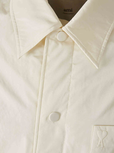 Ami Paris Hombre Barcelona Sobrecamisa Acolchada Tafetán color Marfil sku 513-000083 02 - Foto 3