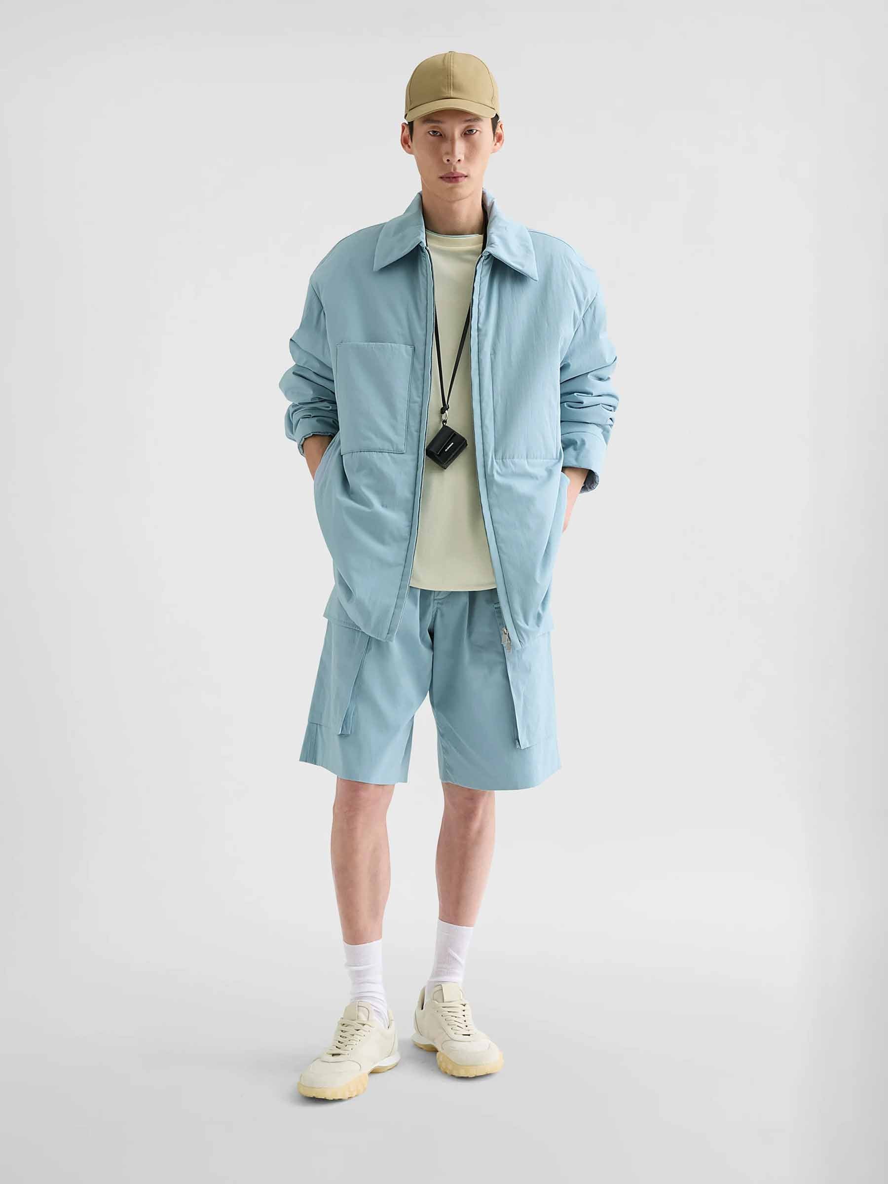 Jil Sander Hombre Barcelona Sobrecamisa Acolchada color Azul Celeste sku 513-000109 01 - Foto 2