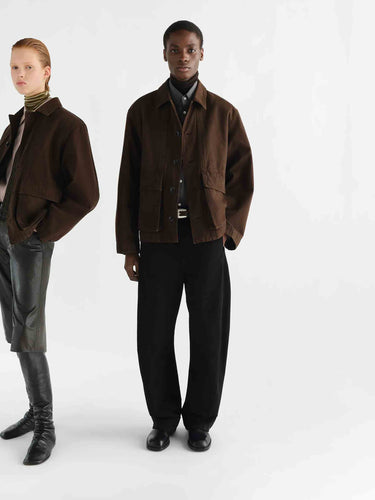 Lemaire Hombre Barcelona Chaqueta Denim Aagodón color Marrón Oscuro sku 513-000219 01 - Foto 2