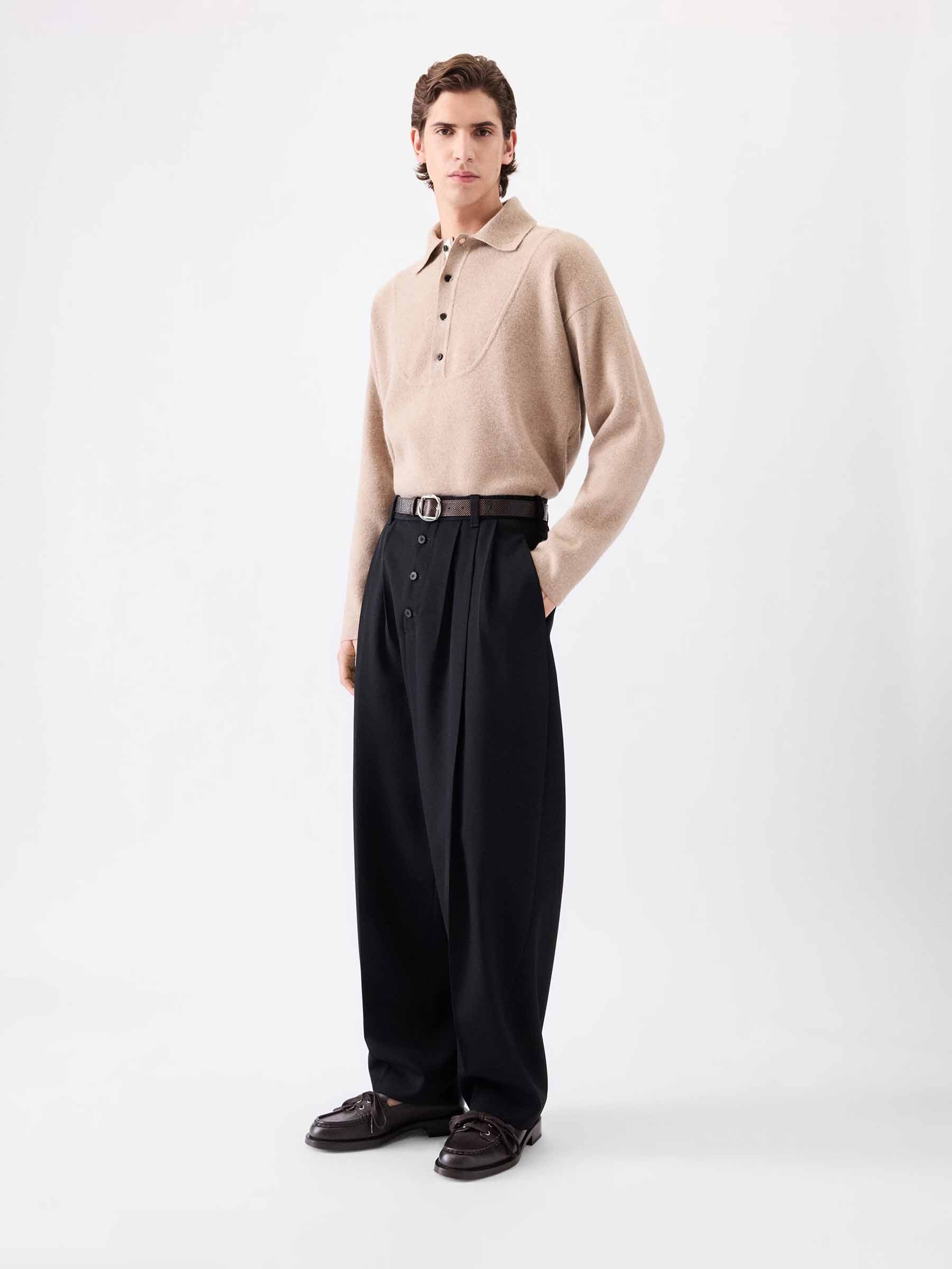 Jacquemus Hombre Barcelona Pantalones Anchos Fernando color Negro sku 521-003352 01 - Foto 2