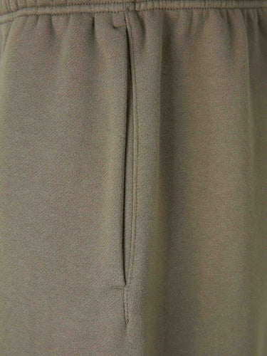Fear of God Essentials Hombre Barcelona Joggers Deportivos Lounge color Verde Militar sku 521-003391 01 - Foto 4