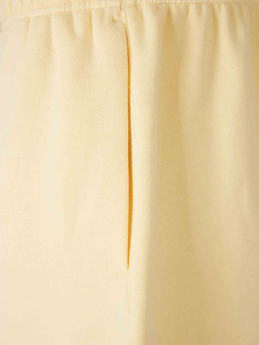 Fear of God Essentials Hombre Barcelona Joggers Deportivos Lounge color Amarillo Claro sku 521-003392 01 - Foto 4