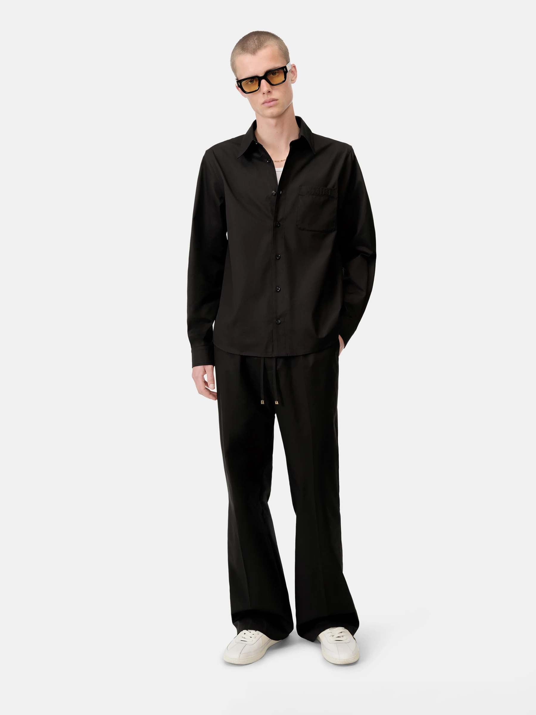 Amiri Hombre Barcelona Pantalones Rectos Pliegue color Negro sku 521-003399 01 - Foto 2