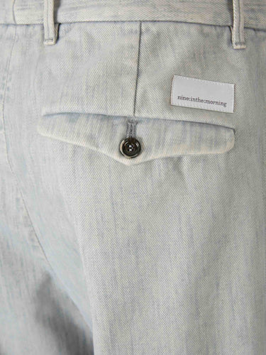 Nine in the morning Hombre Barcelona Pantalones Anchos color Gris Claro sku 521-003500 02 - Foto 4