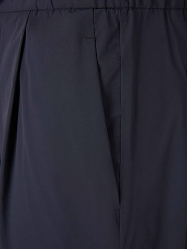 Herno  Barcelona Pantalones Rectos Técnicos color Azul Noche sku 521-003527 02 - Foto 3