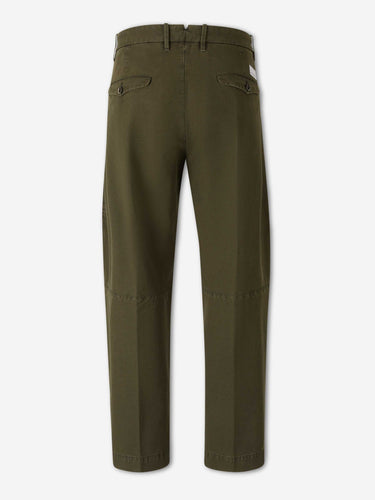 Nine in the morning Hombre Barcelona Pantalones Carrot Giulio color Verde Militar sku 521-003565 01 - Foto 3