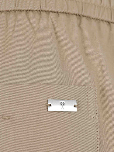Ami Paris Hombre Barcelona Pantalones Anchos color Camel sku 521-003578 01 - Foto 4
