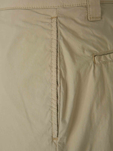 C.P. Company Hombre Barcelona Pantalones Cargo color Camel sku 521-003645 01 - Foto 4