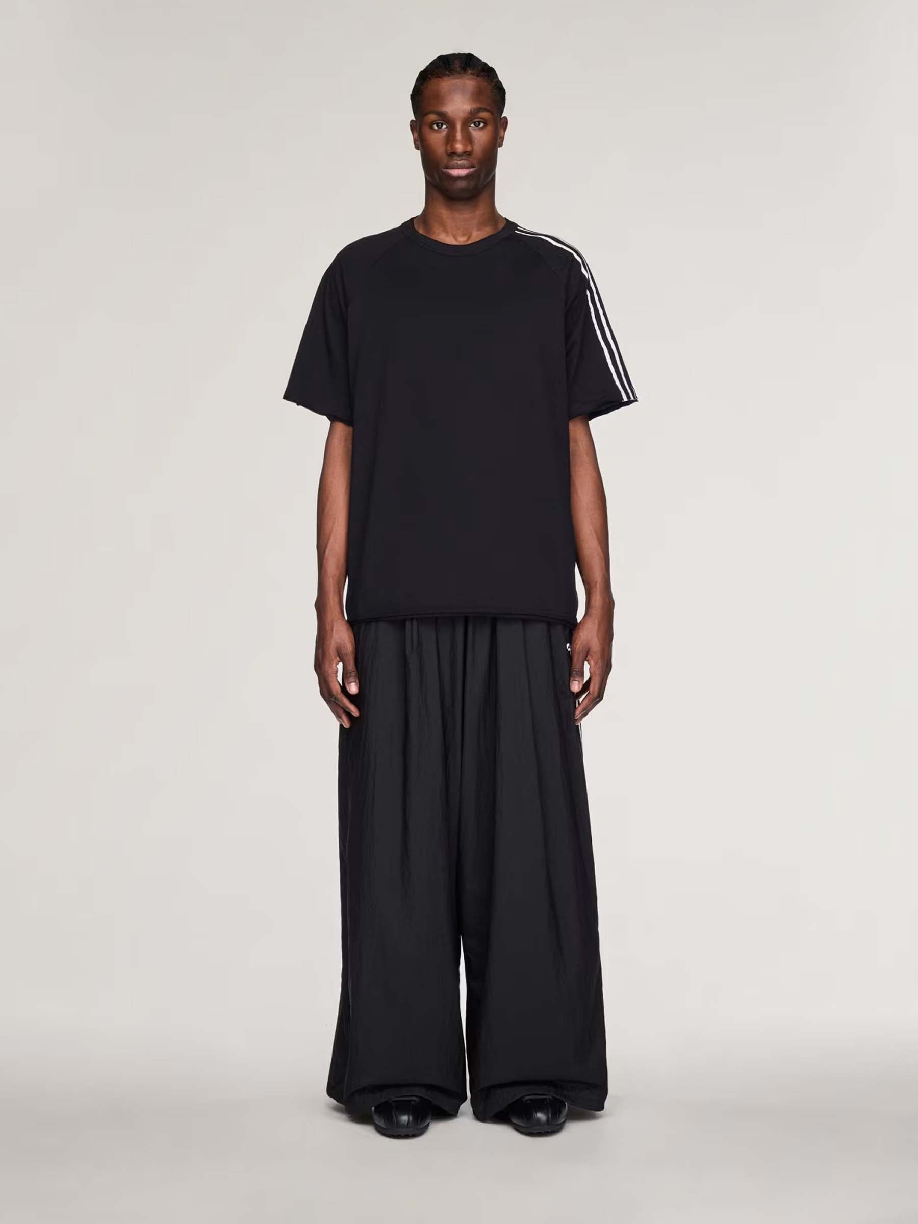 Adidas Y-3 Hombre Barcelona Pantalones casual 3 stripes color Negro sku 521-003646 01 - Foto 2