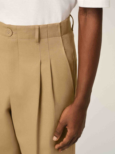 Ami Paris Hombre Barcelona Pantalones Carrot Lino color Camel sku 521-003678 01 - Foto 4