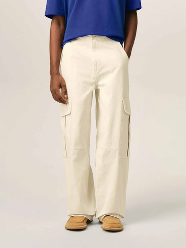 Ami Paris Hombre Barcelona Pantalones Cargo Baggy color Crema sku 521-003679 01 - Foto 4
