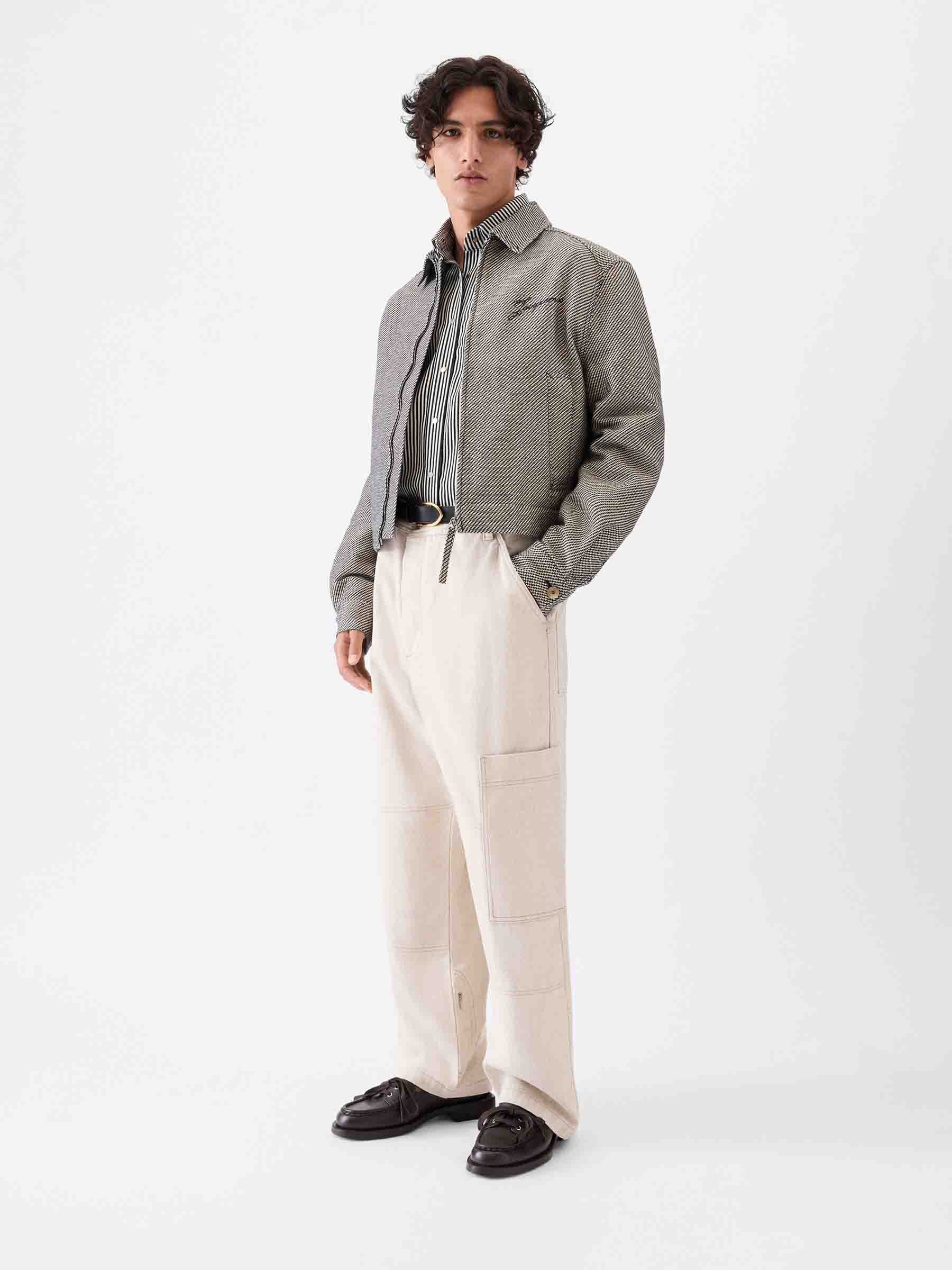 Jacquemus Hombre Barcelona Jeans Carré De-Nîmes color Marfil sku 522-002859 01 - Foto 2