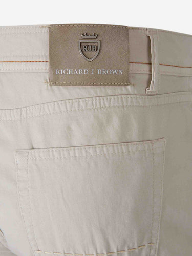 Richard J. Brown Hombre Barcelona Jeans Rectos color Beige sku 522-003088 01 - Foto 4