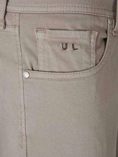 Tramarossa Hombre Barcelona Jeans rectos corte clásico de talle medio color Taupe sku 522-003100 03 - Foto 3