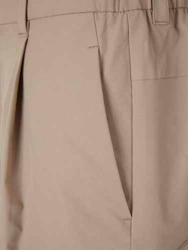 Herno Hombre Barcelona Bermudas Técnico Cargo color Beige sku 523-001239 01 - Foto 4