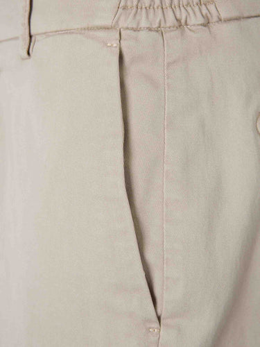 Santa Eulalia Hombre Barcelona Bermudas Rectas color Beige sku 523-001347 02 - Foto 3