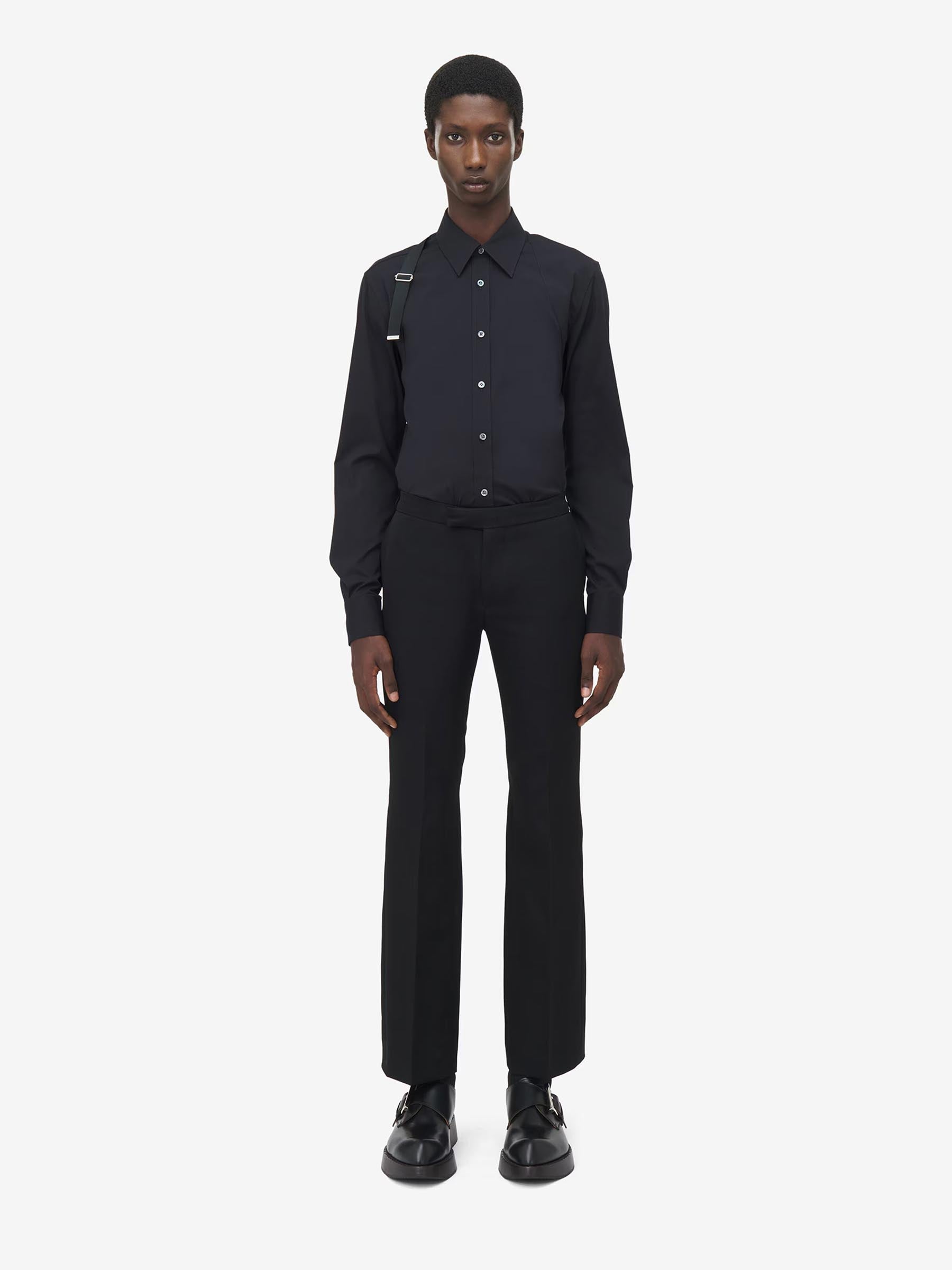 McQueen Hombre Barcelona Camisa Harness color Negro sku 531-006511 01 - Foto 2