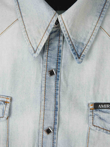 Amiri Hombre Barcelona Camisa Denim Western color Azul Denim Claro sku 531-006781 01 - Foto 3