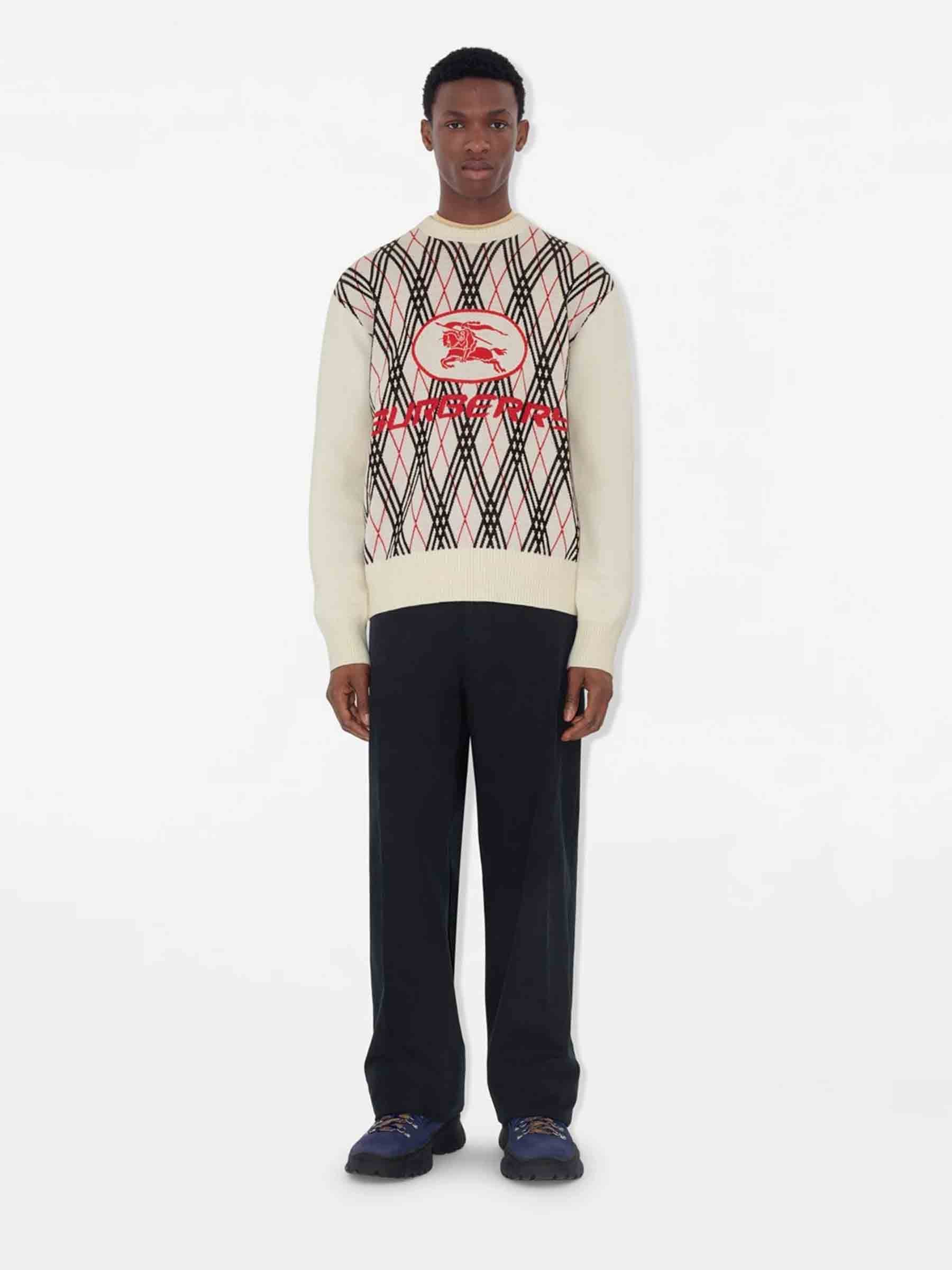 Burberry Hombre Barcelona Jersey Cuello Redondo color Marfil sku 542-002475 01 - Foto 2