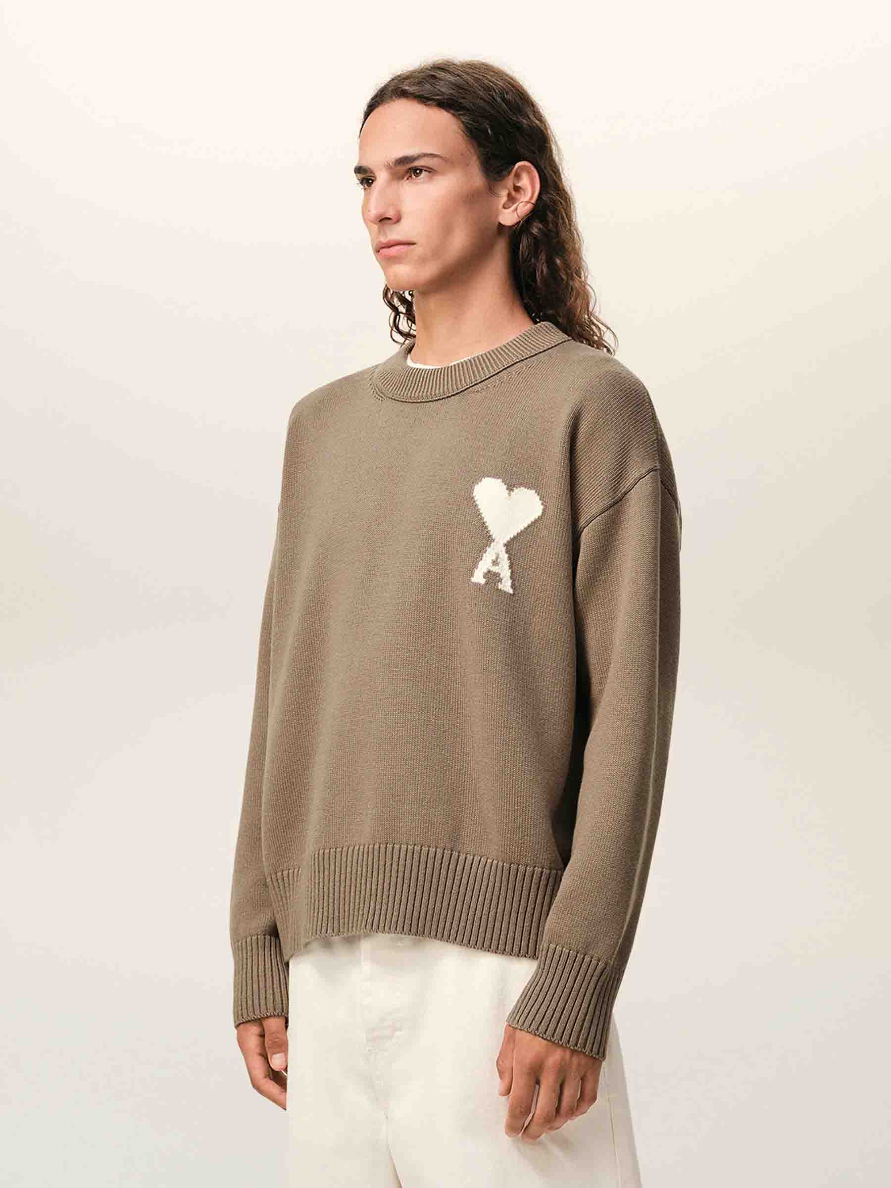 Ami Paris Hombre Barcelona Jersey Cuello Redondo color Taupe sku 542-002586 01 - Foto 2