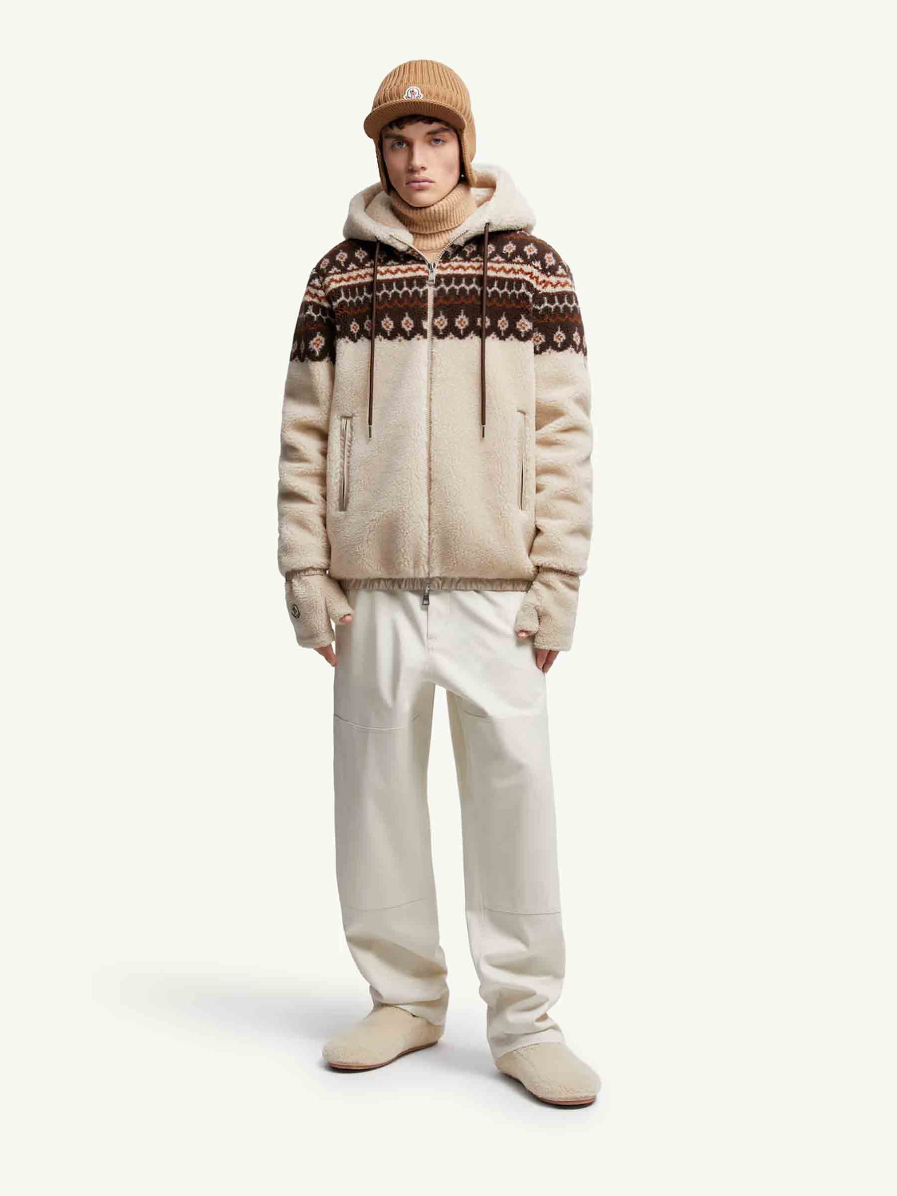 Moncler Hombre Barcelona Sudadera Capucha Cremallera color Crema sku 543-001038 01 - Foto 2