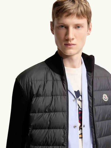 Moncler Hombre Barcelona Cárdigan Acolchado Cremallera color Negro sku 543-001082 01 - Foto 4