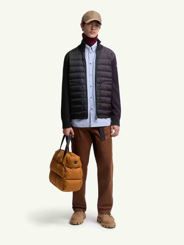 Moncler Hombre Barcelona Cárdigan Acolchado Cremallera color Negro sku 543-001115 02 - Foto 2