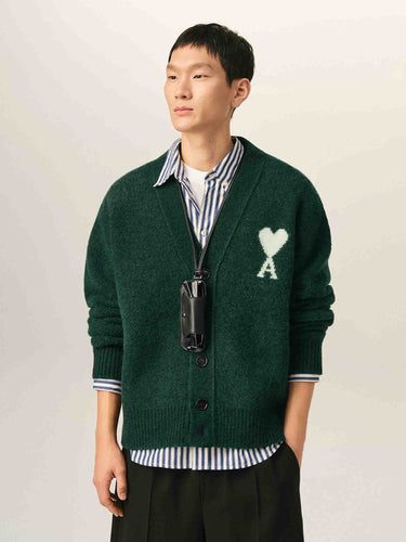 Ami Paris Hombre Barcelona Cárdigan Logo color Verde Oscuro sku 543-001157 01 - Foto 2