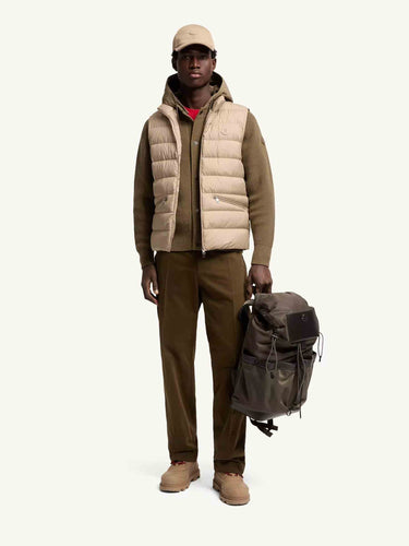 Moncler Hombre Barcelona Chaleco Plumífero Treompan color Camel sku 544-000634 01 - Foto 2